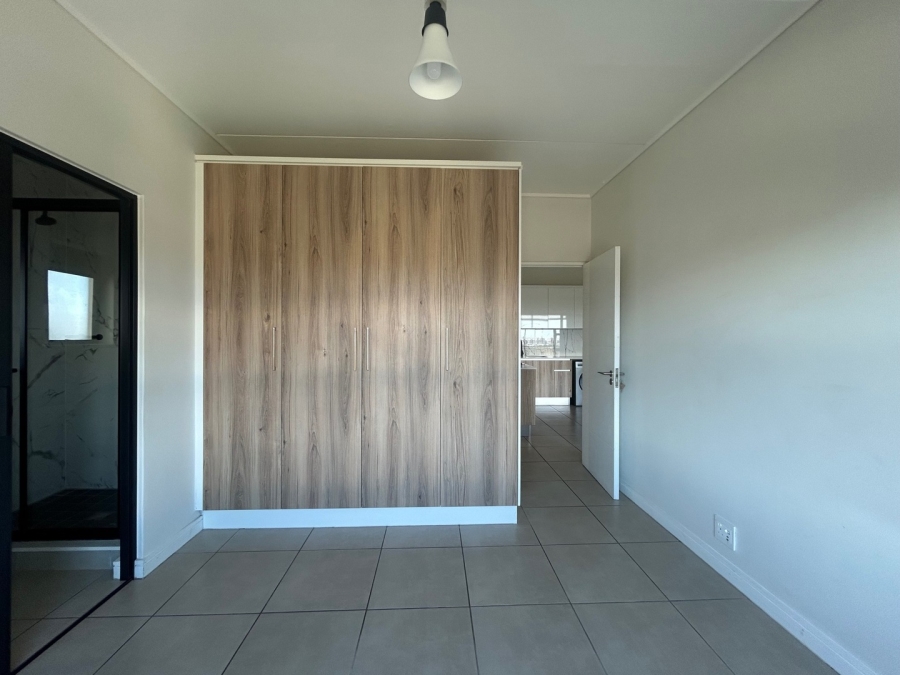 To Let 2 Bedroom Property for Rent in Sandown Western Cape